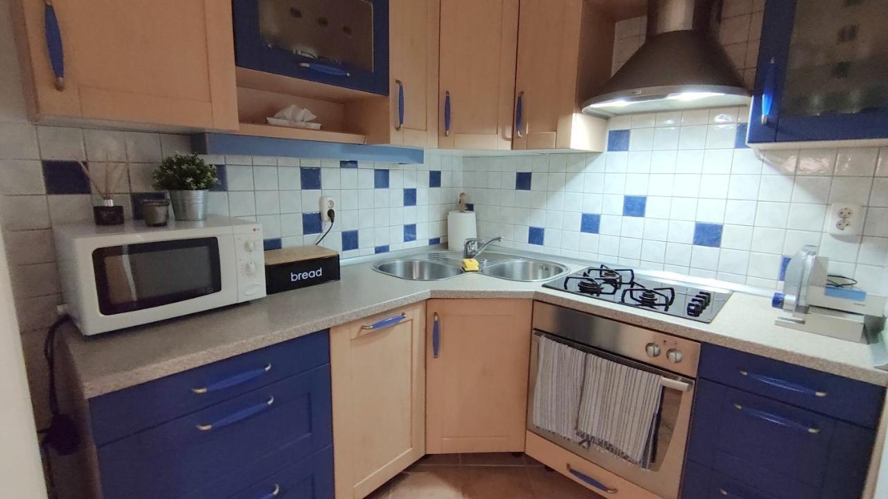 Tartini Square House Fergo